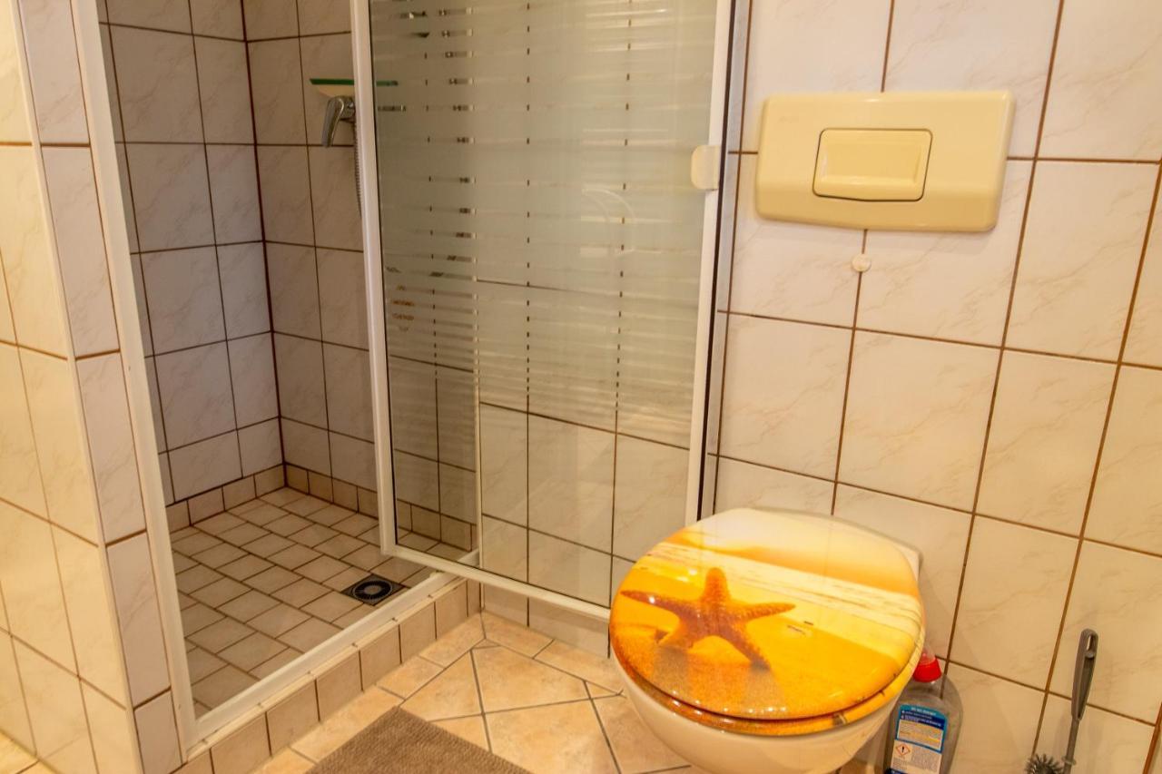Ferienwohnung Timmy Лубмин Екстериор снимка